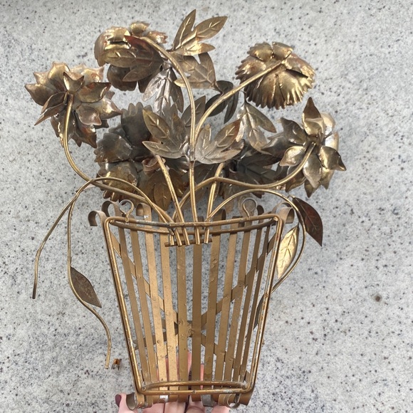 Rustic Metal Flower Wall Art - Picture 3 of 3